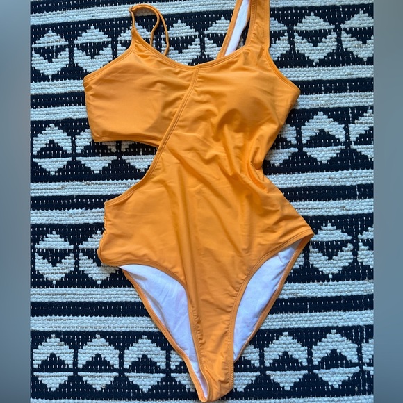 Nwot Vibrant Orange One-Piece Swimsuit - Picture 3 of 4